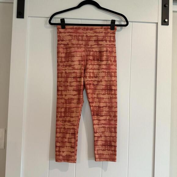 ATHLETA Elation Printed Short‎ Leggings Size Small - Picture 1 of 7